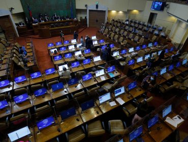 Cámara de Diputados aprueba informe de comisión que investigó manejo de la pandemia por parte del Gobierno