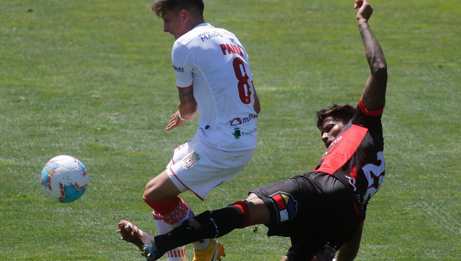 Curicó vuelve al triunfo y se ilusiona con la Copa Libertadores tras vencer a Antofagasta