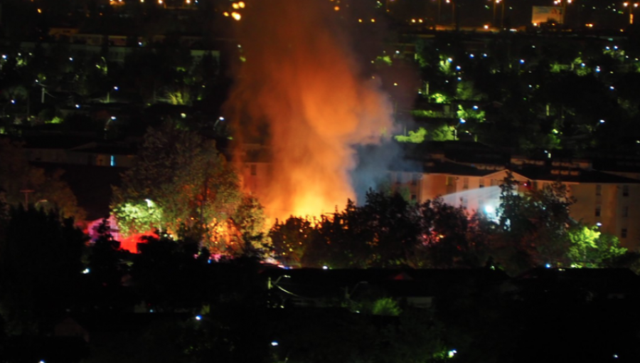 Bomberos logró controlar emergencia química al interior de una bodega en Macul