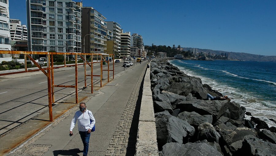 Detienen a cuatro personas que intimidaban a transeúntes en la avenida Perú de Viña del Mar