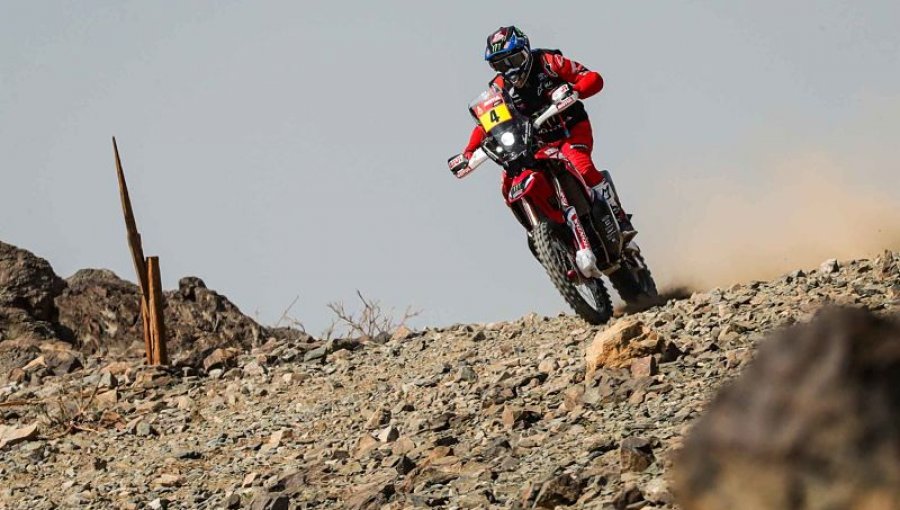 José Ignacio Cornejo sigue en el podio de las motos tras finalizar la sexta etapa del Dakar