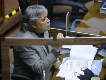 Senador Navarro interrumpirá recuperación médica para votar en contra del TPP-11