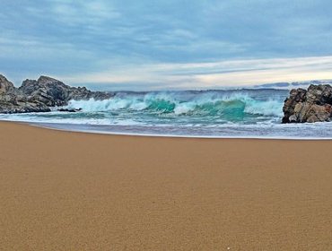 Mujer de 61 años murió por inmersión en la playa Algarrobo Norte