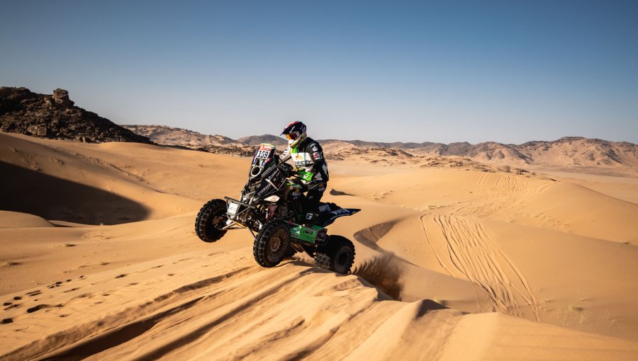 Giovanni Enrico gana su primera etapa en el Dakar y se mantiene en zona de podio en quads