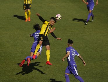 Clásico penquista entre Fernández Vidal y Deportes Concepción fue suspendido por coronavirus