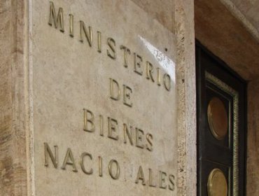 Bienes Nacionales entregó 7.800 títulos de propiedad en los últimos 12 meses