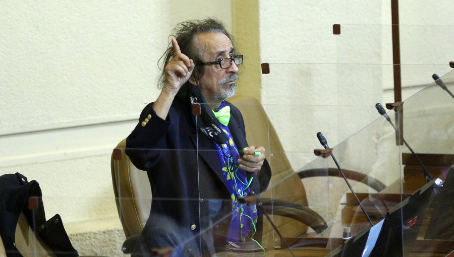 Diputado Florcita Alarcón presentó licencia médica hasta febrero en medio de acusación por abuso sexual