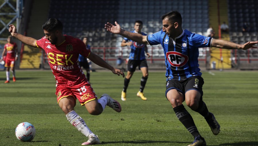 Huachipato goleó a una Unión Española en horas bajas y se ilusionó con la Libertadores