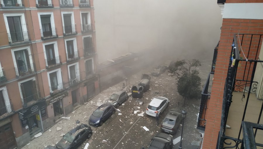 Fuerte explosión destroza un edificio en el centro de Madrid: al menos tres fallecidos