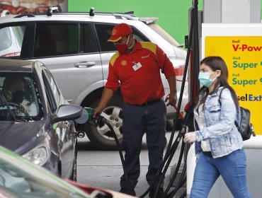 Siguen al alza los combustibles: Bencinas y diésel subirán $6,1 por litro