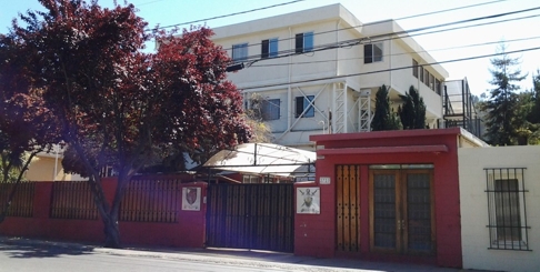 Con arresto domiciliario quedó exrector de colegio de Viña del Mar acusado de abusar de dos alumnas