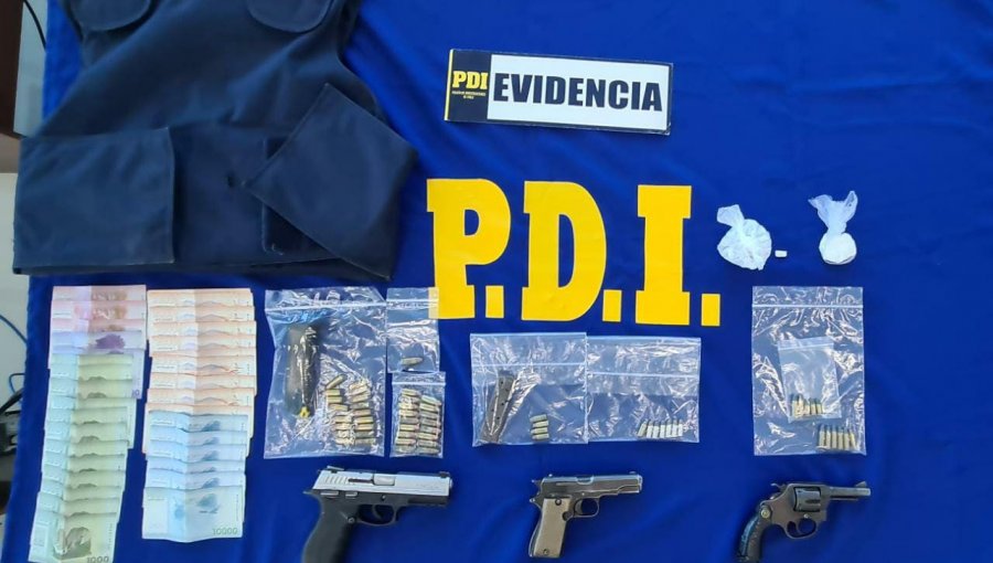 Operativo de la PDI termina en balacera en Playa Ancha: tres delincuentes armados fueron detenidos