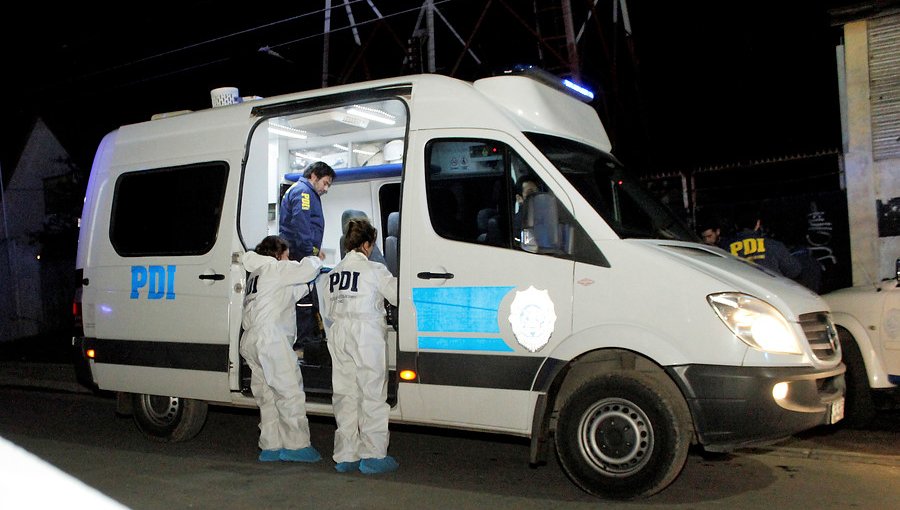 Joven de 24 años habría sido asesinado a tiros por la expareja de su tía en Renca