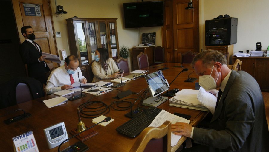 Voto anticipado: Gobierno realizó reservas de constitucionalidad tras rechazo a la propuesta