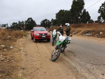 Conaf detecta peligrosa quema de basura y pastizales en el camino viejo a Cartagena