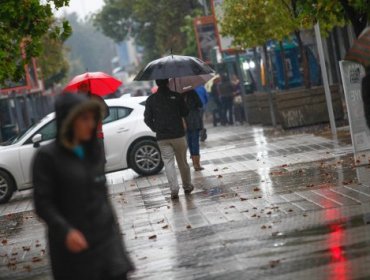 Enel y CGE activan plan preventivo por pronóstico de lluvia en la zona centro sur del país