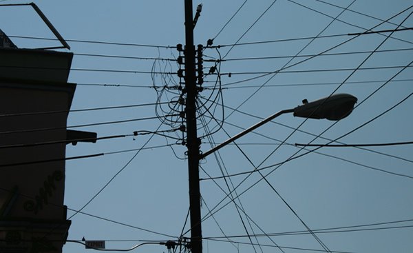 Al menos 4.000 clientes sin luz durante dos días: Gobierno exige solución o habrá sanciones