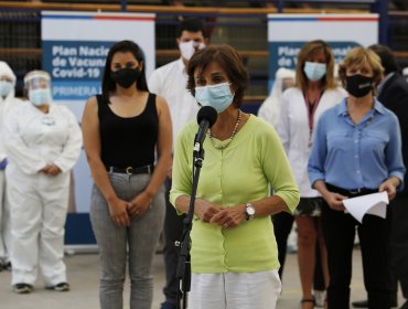 Subsecretaria de Salud Pública llama a asistir "ordenadamente" al proceso de vacunación