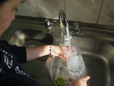 Se repuso el suministro de agua en Lo Barnechea tras término de crisis en planta