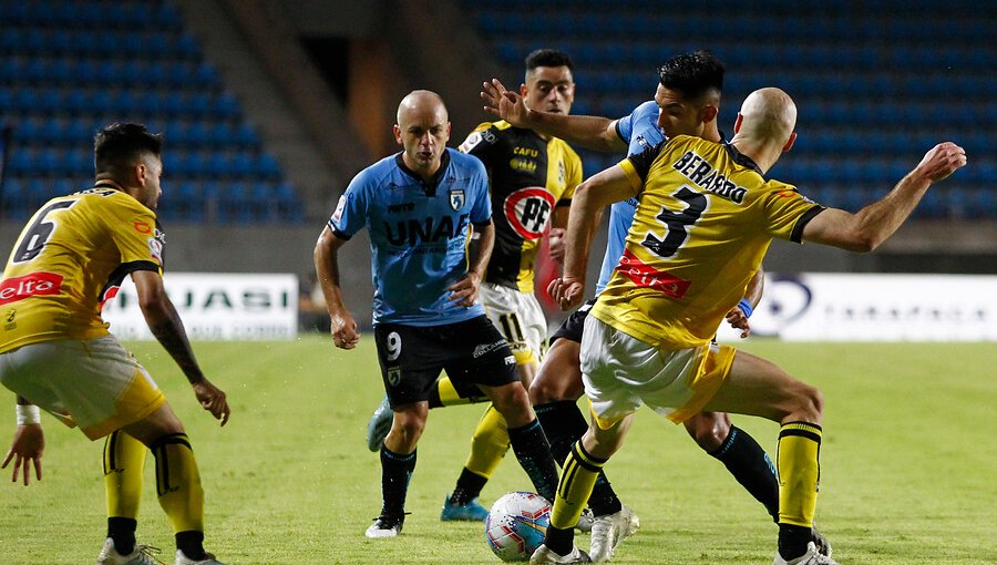 Deportes Iquique y Coquimbo Unido igualaron en verdadera final para evitar el descenso