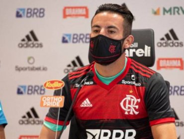 Las burlas a Mauricio Isla de los hinchas del Flamengo pese a triunfo ante Sport Recife