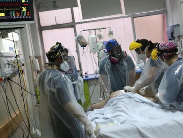 Balance de la pandemia en Chile: 3.786 nuevos contagios, otros 77 fallecidos y positividad del 6,7%