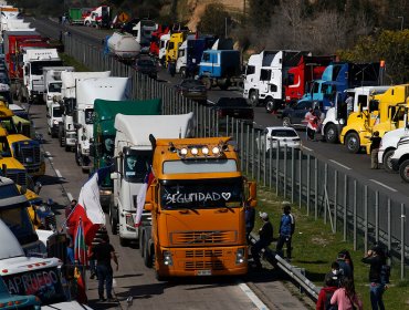 Camioneros amenazan con tomarse nuevamente las carreteras tras ataques en La Araucanía