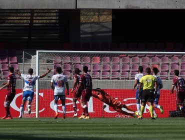 U. Católica venció a Deportes Serena y le metió presión a Unión La Calera en la lucha por el título