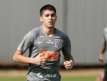 Angelo Araos podría continuar su carrera en el campeón de Copa Sudamericana