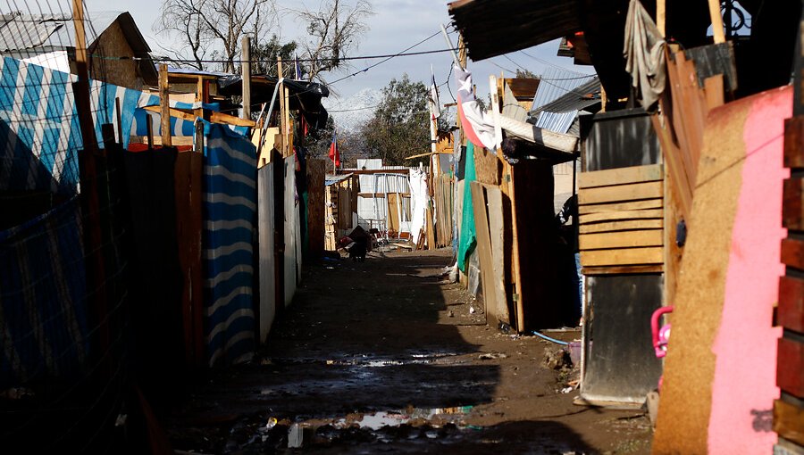 Techo Chile estima que hacen falta cerca de 500 mil viviendas para terminar con el déficit habitacional