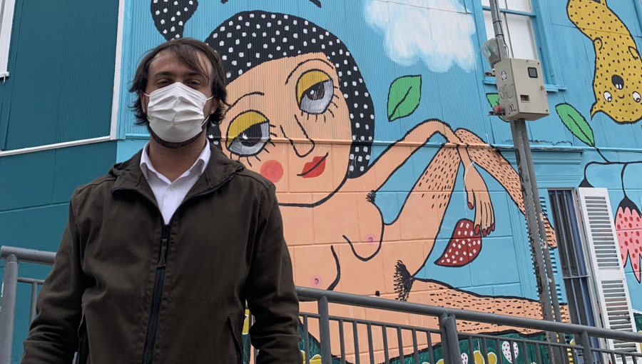 Jorge Sharp a Mon Laferte: "Gracias por los dos hermosos murales que compartiste con Valparaíso"