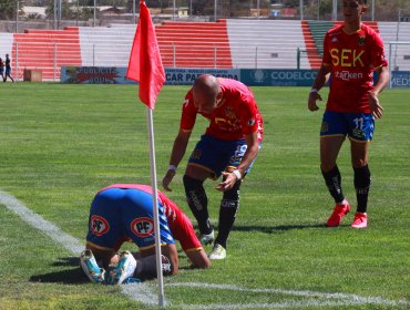 Cobresal goleó a Unión y se quedó con el último boleto a Copa Sudamericana