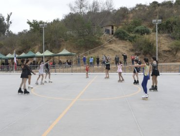 Villa Alemana inaugura cancha de hockey patín: iniciativa es pionera en la provincia de Marga Marga