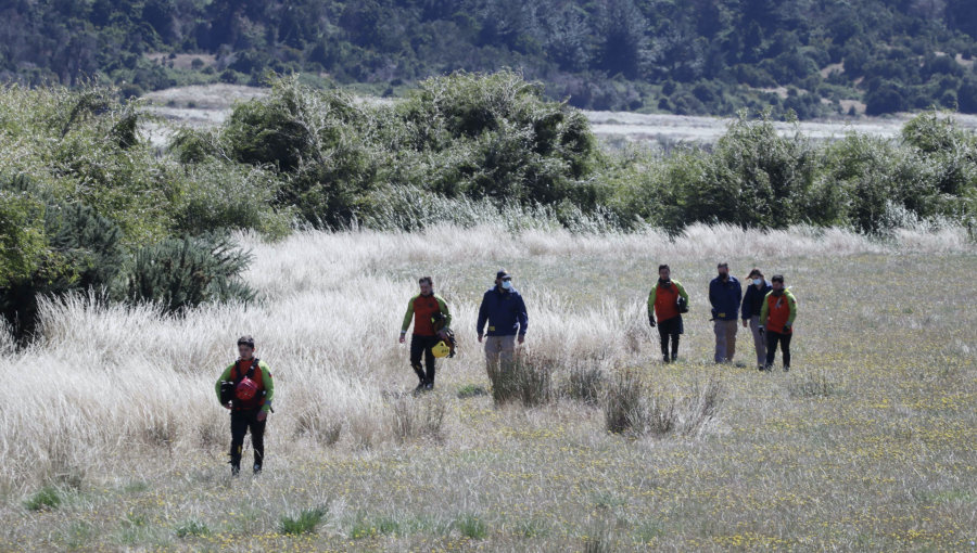 Búsqueda del pequeño Tomás se reactiva con análisis de imágenes captadas por drones y avión de la FACh