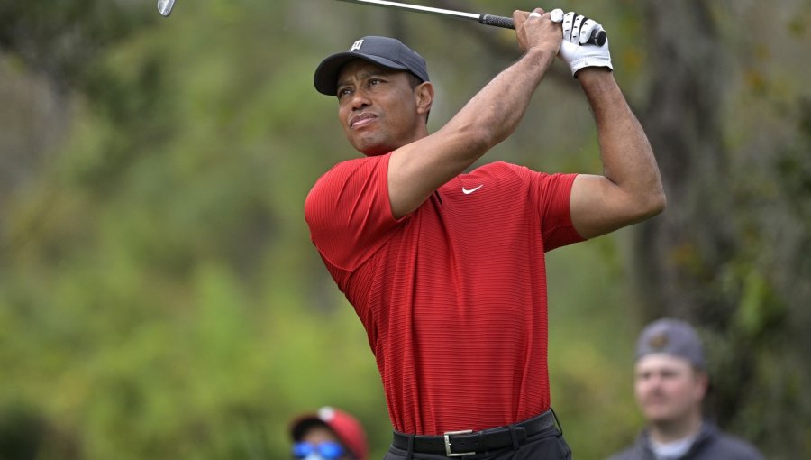 Tiger Woods sufre múltiples fracturas en las piernas tras grave accidente automovilístico en Los Angeles