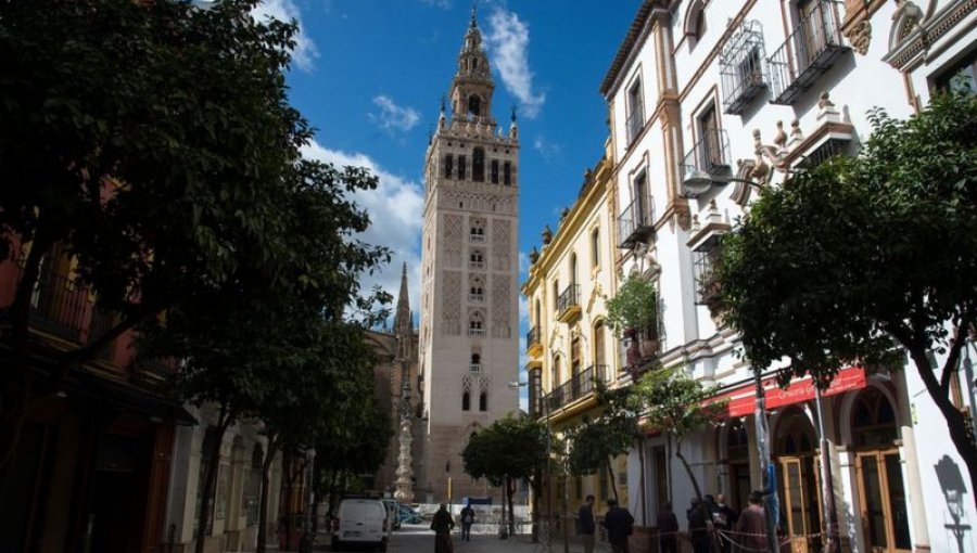 Obras de remodelación de un bar en Sevilla sacan a la luz un baño islámico del siglo XII