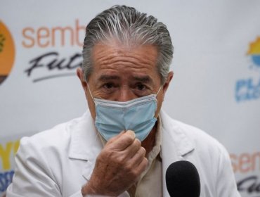 Ministro de Salud de Ecuador renuncia por el escándalo del plan de vacunación contra el Covid-19