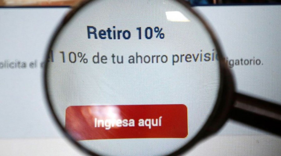 Tercer retiro del 10% no será discutido esta semana en el Congreso al no ser puesto en tabla