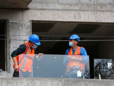 Economía chilena comienza el 2021 con el pie izquierdo: Imacec de enero cayó un -3,1%