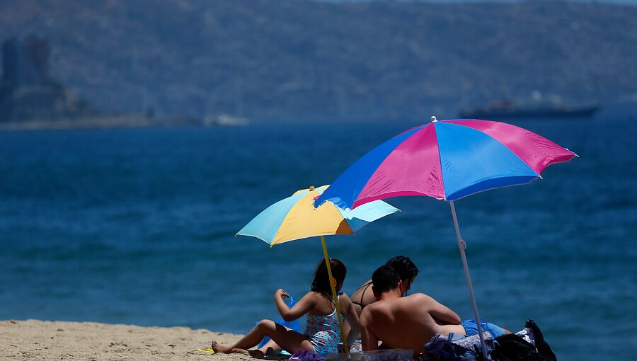 Meteorología emite aviso por ola de calor entre las regiones de Valparaíso y La Araucanía