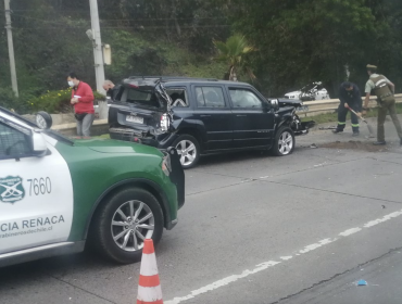 Alta congestión vehicular deja colisión múltiple en la Av. Borgoño de Reñaca