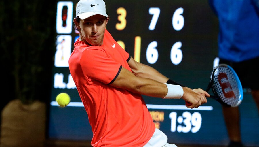 Nicolás Jarry luchó por casi tres horas, pero se despidió del ATP 250 de Santiago