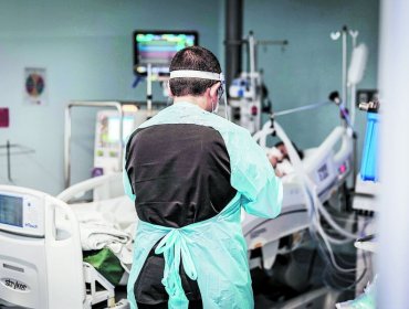 Hospital El Carmen de Maipú alcanza una ocupación total de camas críticas y de ventiladores mecánicos