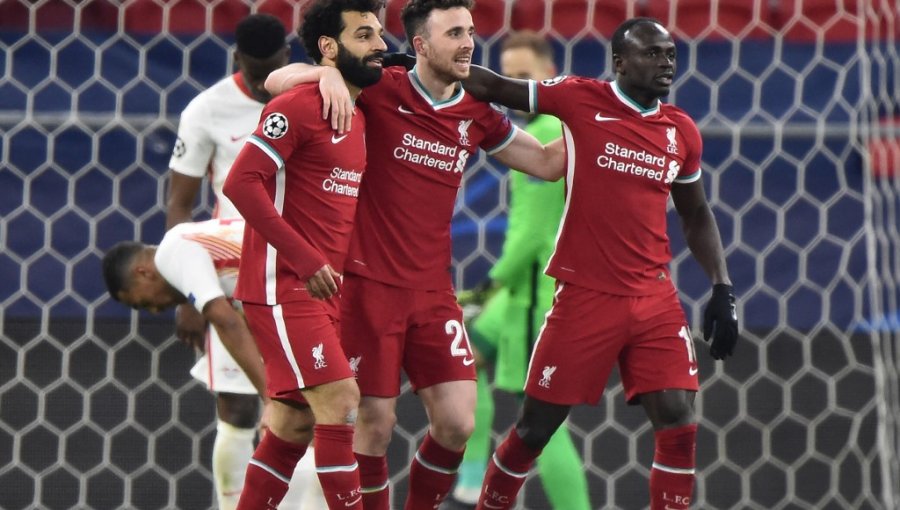 Liverpool sigue en camino en Champions League tras volver a vencer al Leipzig