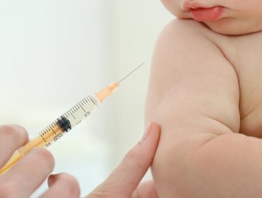 Lactante de seis meses recibió por error dosis de la vacuna contra el coronavirus en Tirúa