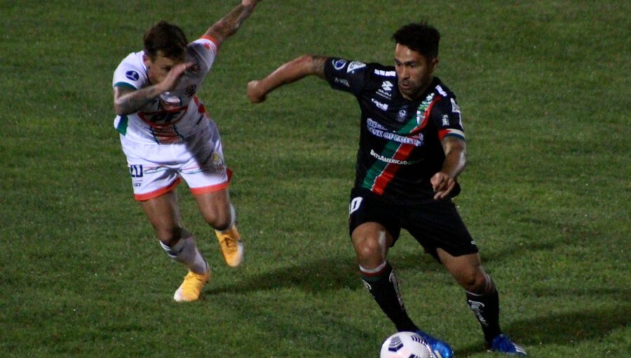 Palestino no aprovechó el hombre de más y empató con Cobresal en Copa Sudamericana