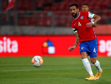 Mauricio Isla y conflicto Vidal-Bravo: "Fue difícil, pero el quiebre viene más por no ir al Mundial"