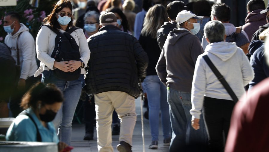 Valparaíso y Viña del Mar entre las 10 comunas del país con más casos activos según último informe epidemiológico