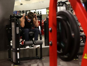 Gimnasio acusó a carabineros de "simular" detenciones y desmintieron sumario