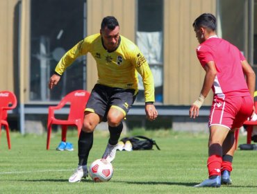 Esteban Paredes sigue en racha tras anotar un doblete en nuevo amistoso de Coquimbo